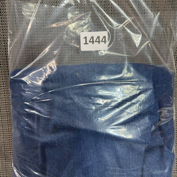 Old Navy Womens Mid-Rise Wow Boyfriend Jeans Size 18 Blue Denim - Picture 11 of 11